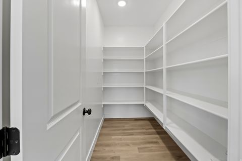 Tiny photo for 613 S 175 E, Hyde Park, UT 84318 (MLS # 2135610)