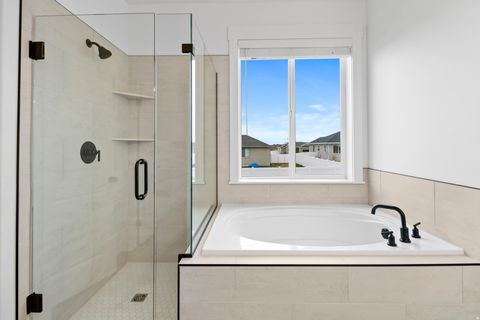 Tiny photo for 613 S 175 E, Hyde Park, UT 84318 (MLS # 2135610)