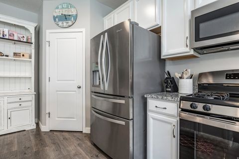 Tiny photo for 3763 S 3175 W, West Haven, UT 84401 (MLS # 2138437)