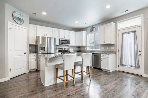 Tiny photo for 3763 S 3175 W, West Haven, UT 84401 (MLS # 2138437)