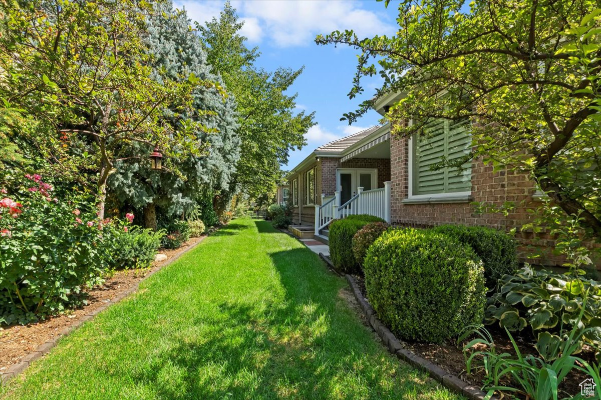 QUAIL MEADOW AT TRI-CITY - Residential Income