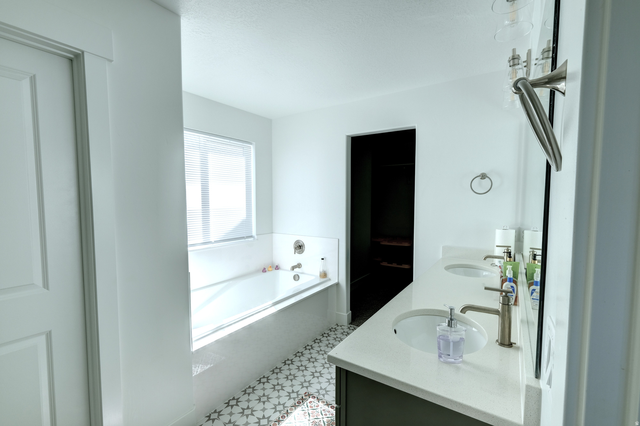 WILDFLOWER - Residential