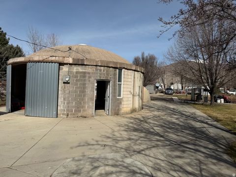 Tiny photo for 415 E MAPLE ST, Mapleton, UT 84664 (MLS # 2140211)