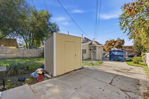 Tiny photo for 823 S 1000 E, Salt Lake City, UT 84102 (MLS # 2120179)