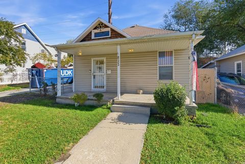 Tiny photo for 823 S 1000 E, Salt Lake City, UT 84102 (MLS # 2120179)