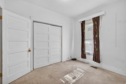 Tiny photo for 823 S 1000 E, Salt Lake City, UT 84102 (MLS # 2120179)
