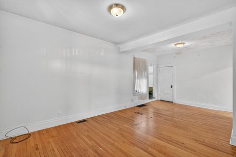 Tiny photo for 823 S 1000 E, Salt Lake City, UT 84102 (MLS # 2120179)