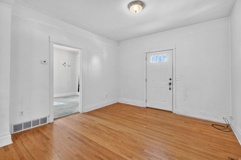 Tiny photo for 823 S 1000 E, Salt Lake City, UT 84102 (MLS # 2120179)