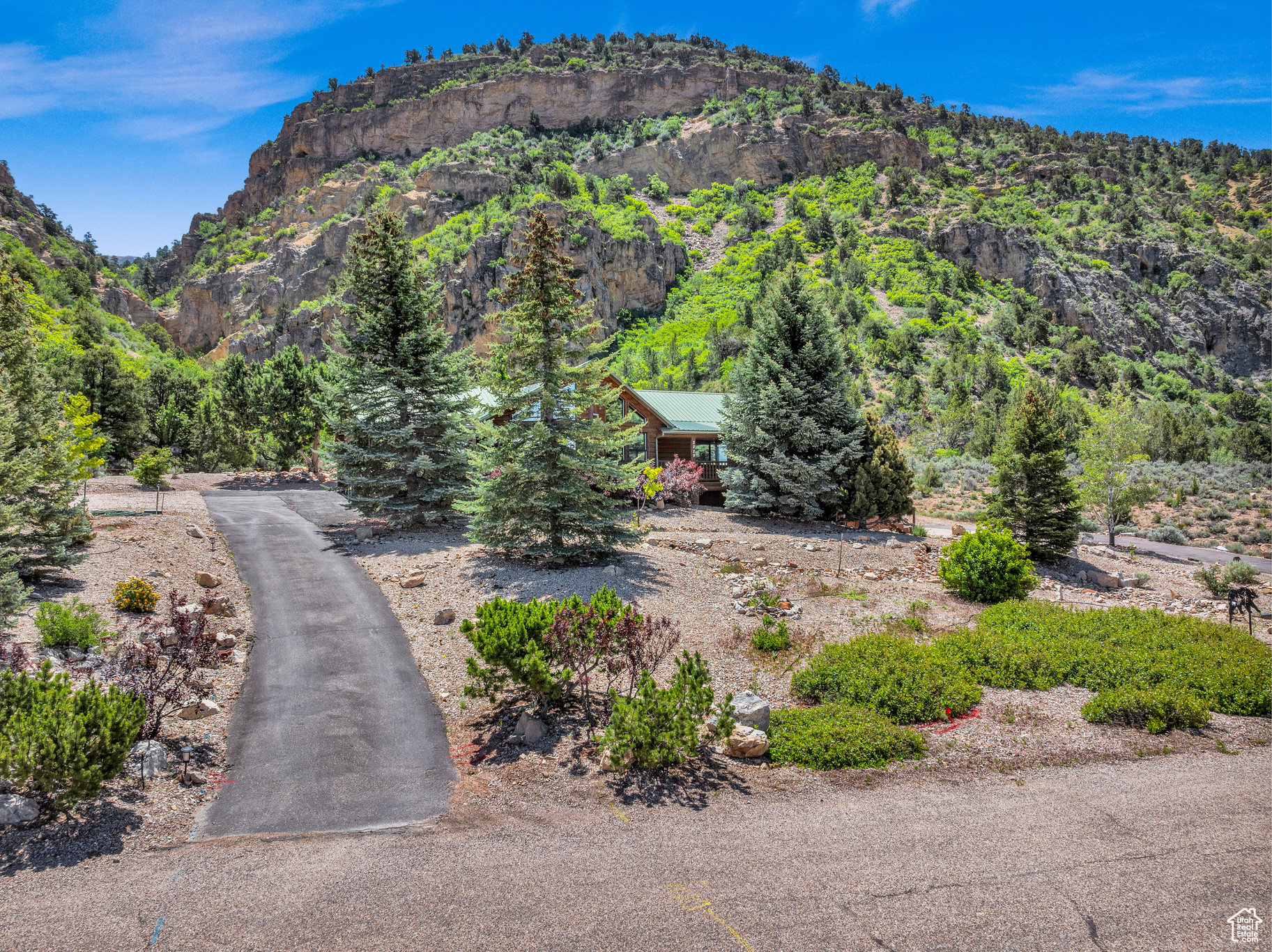 2229 S Chekshani, New Harmony, Utah image 22