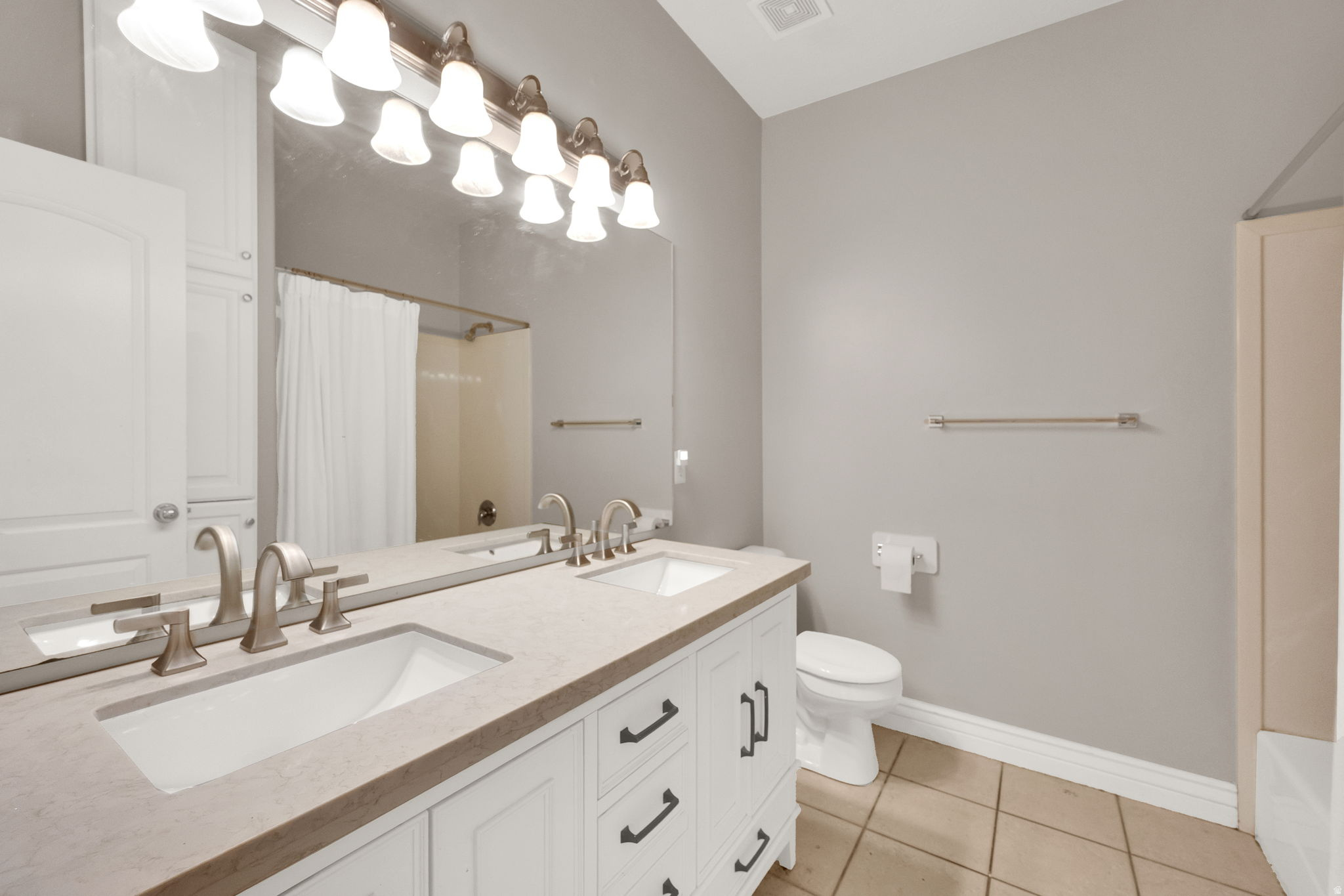 TEMPLE RIDGE - Residential