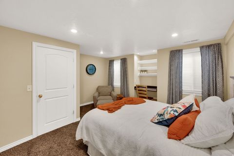 Tiny photo for 9752 N DORCHESTER DR W, Cedar Hills, UT 84062 (MLS # 2124627)