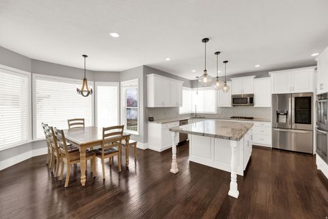 Tiny photo for 9752 N DORCHESTER DR W, Cedar Hills, UT 84062 (MLS # 2124627)