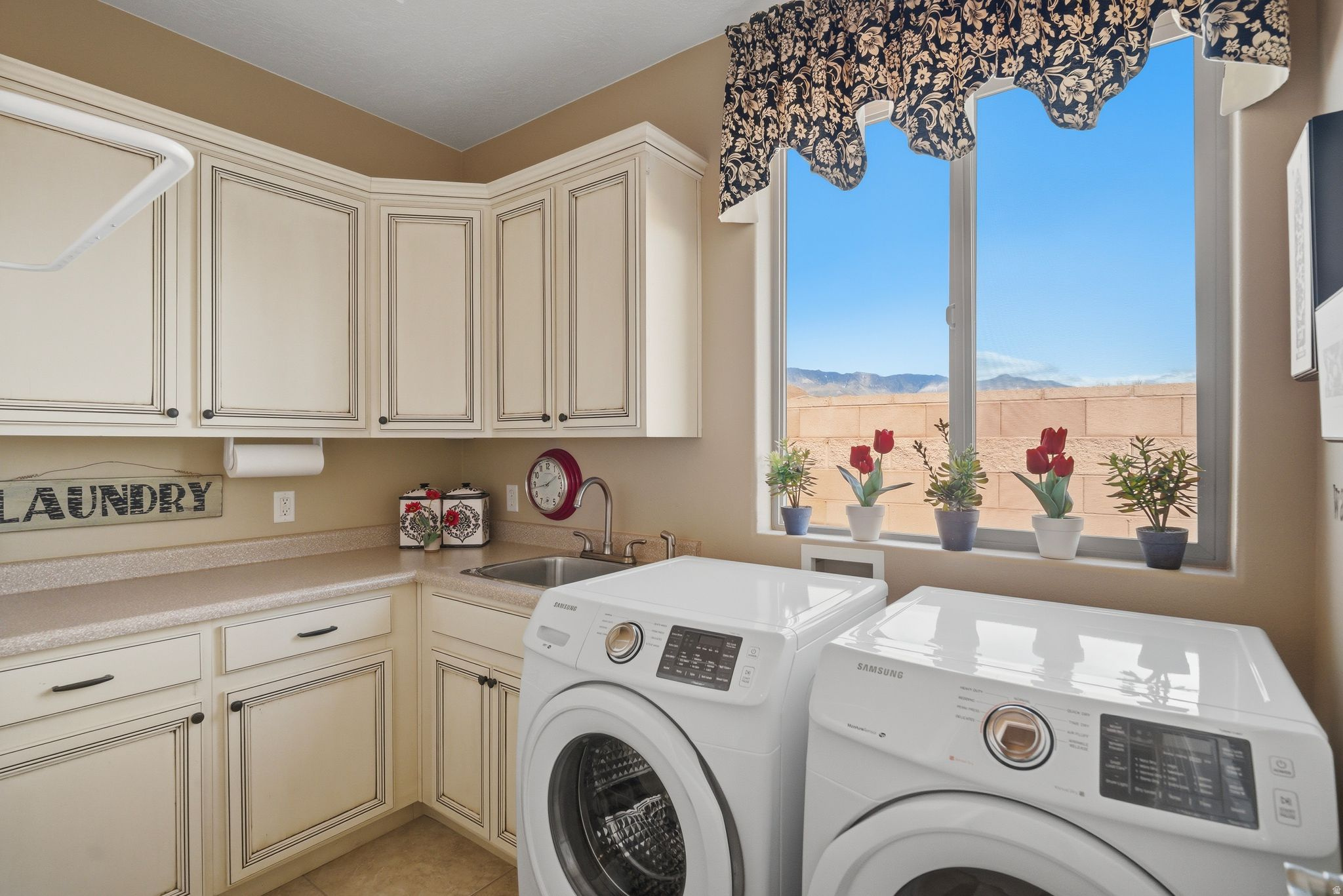 CORAL CANYON AREA 2 PH 1 - Residential