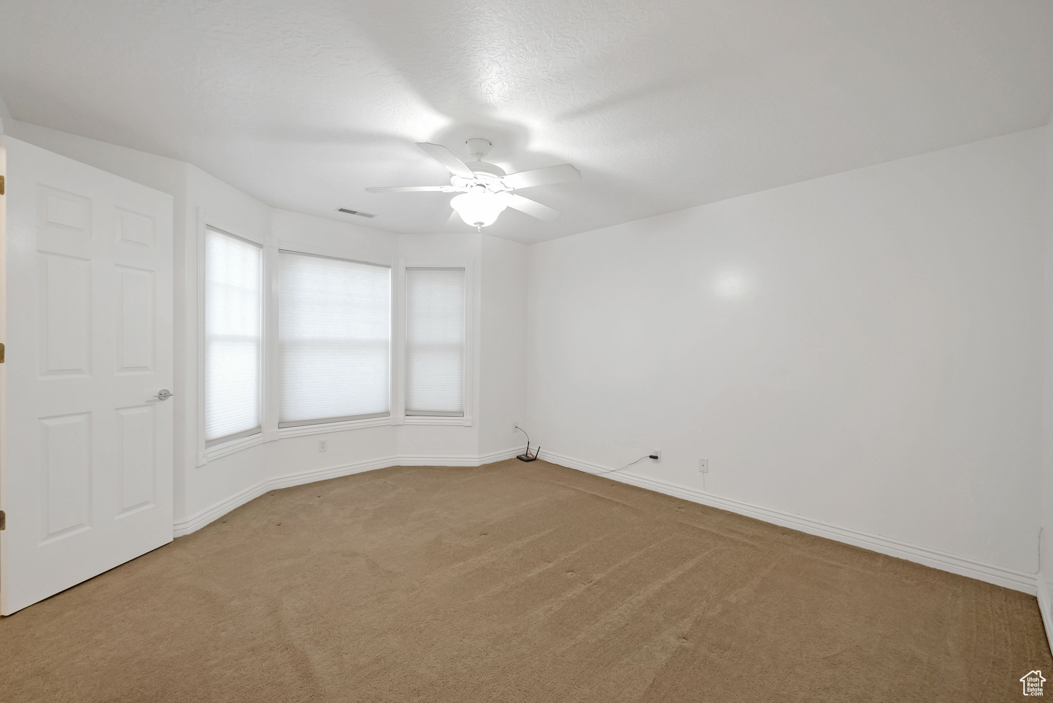 FIVE STAR CONDO - Residential