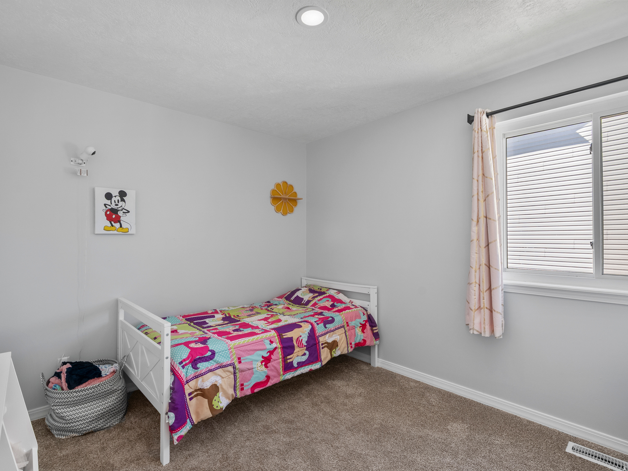 ESTATE AT ROSE CREEK - Residential