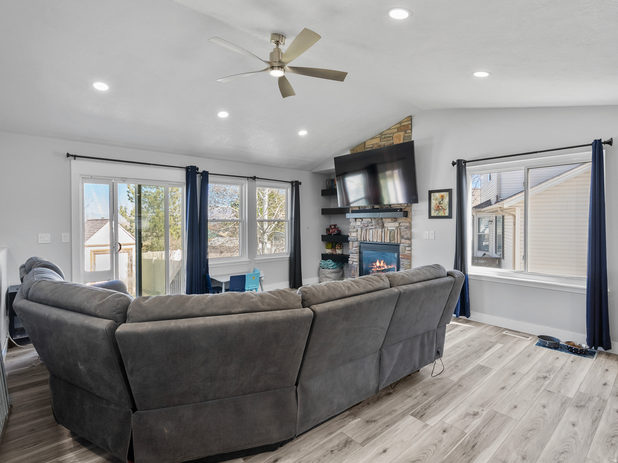 ESTATE AT ROSE CREEK - Residential