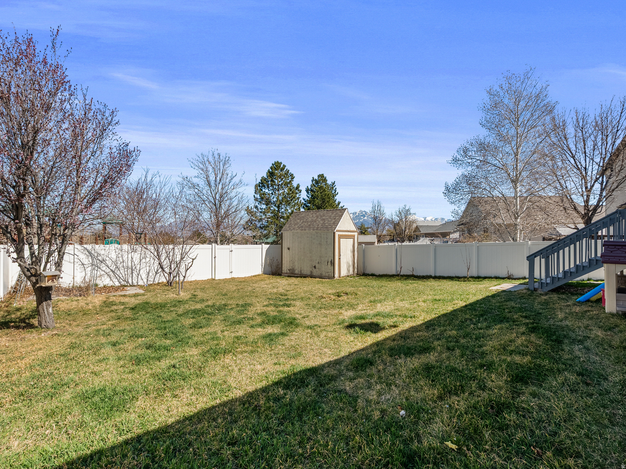 ESTATE AT ROSE CREEK - Residential