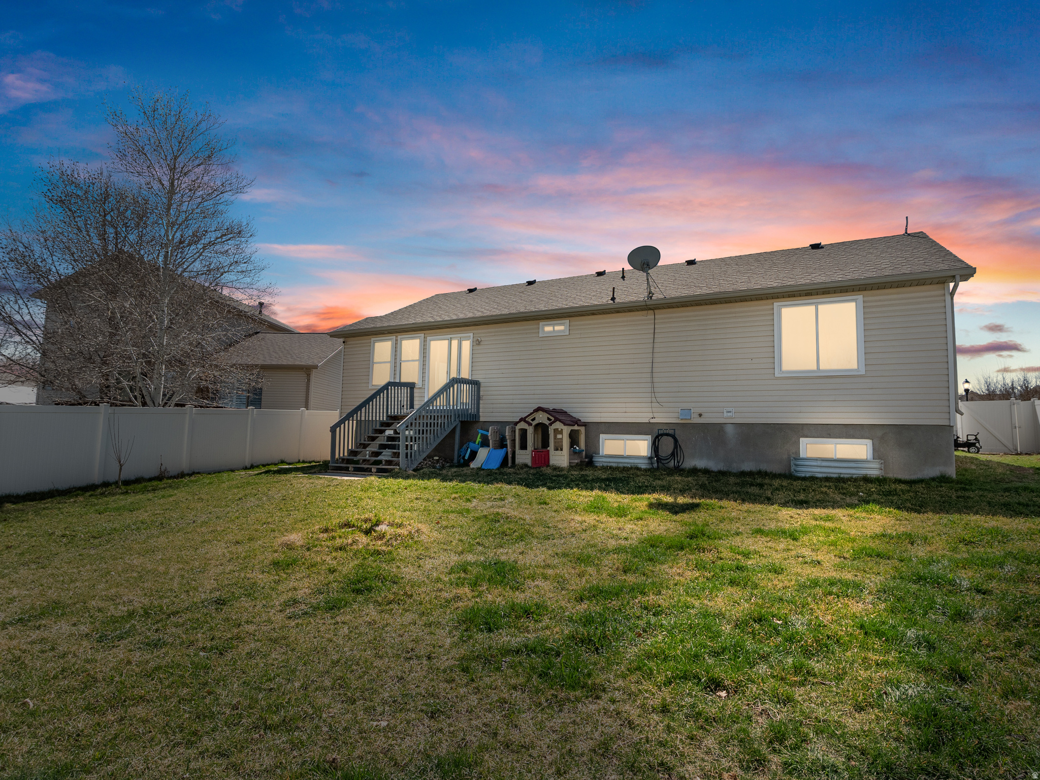 ESTATE AT ROSE CREEK - Residential