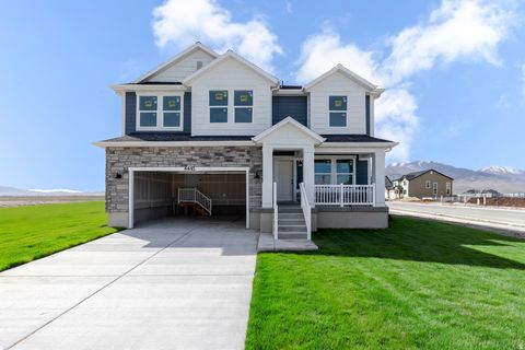 Photo of 4443 N CASTLE RD #126, Eagle Mountain, UT 84005 (MLS # 2127045)