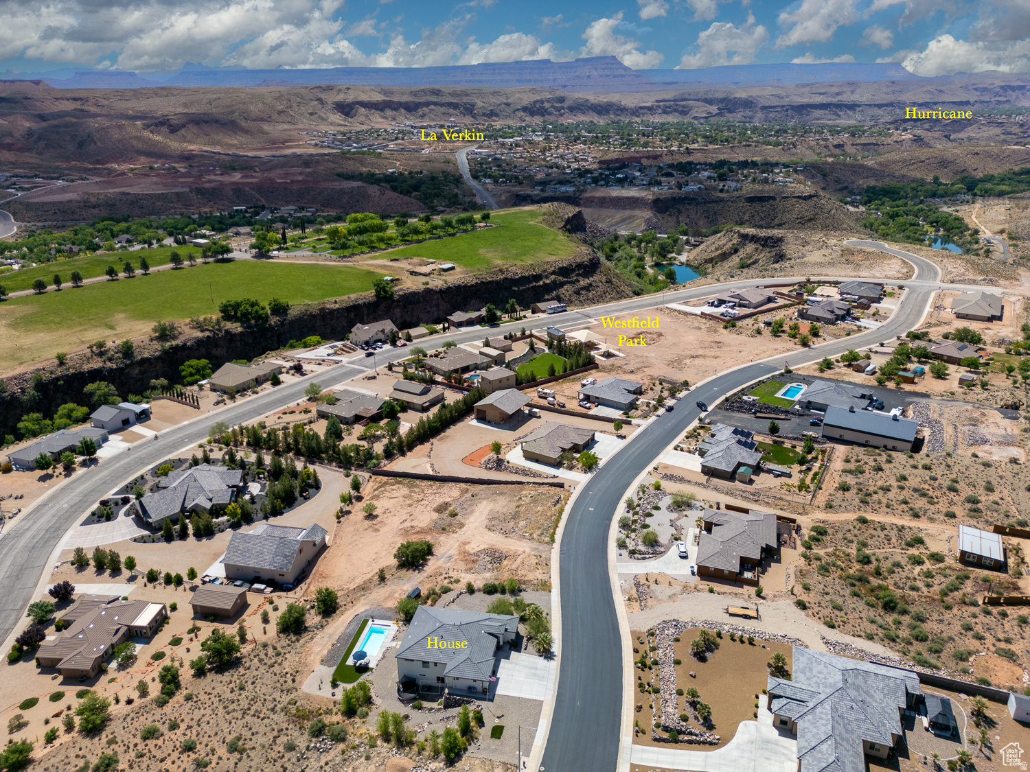 ALMOND HEIGHTS PARK - Residential