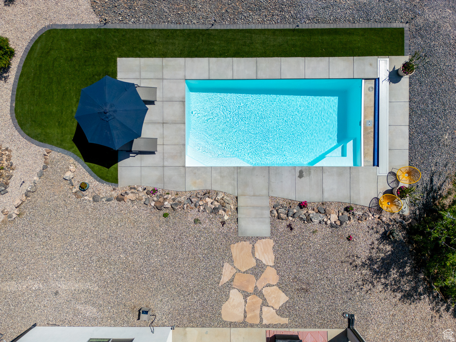 ALMOND HEIGHTS PARK - Residential