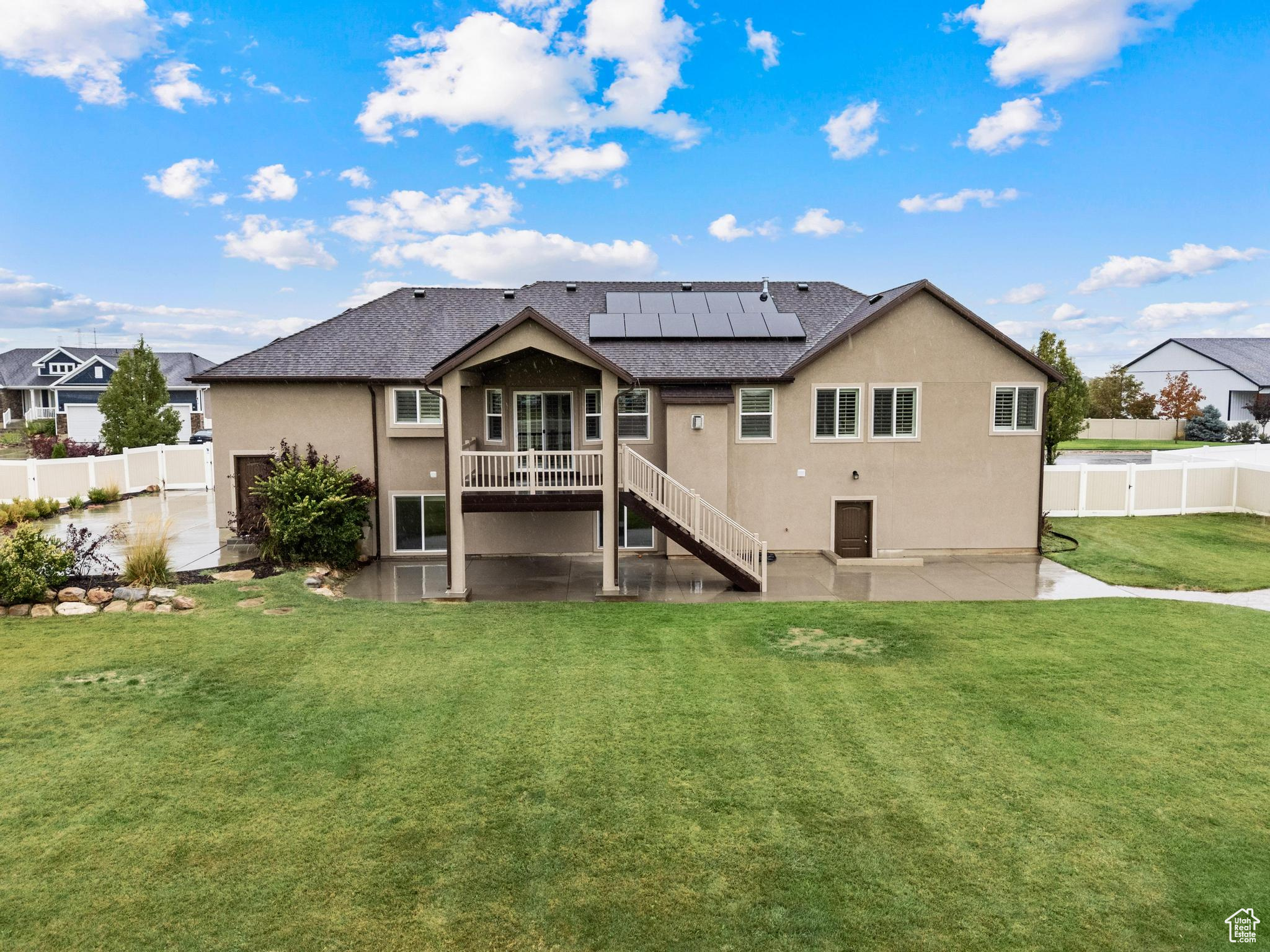 ELBOW ROOM EST 8 - Residential