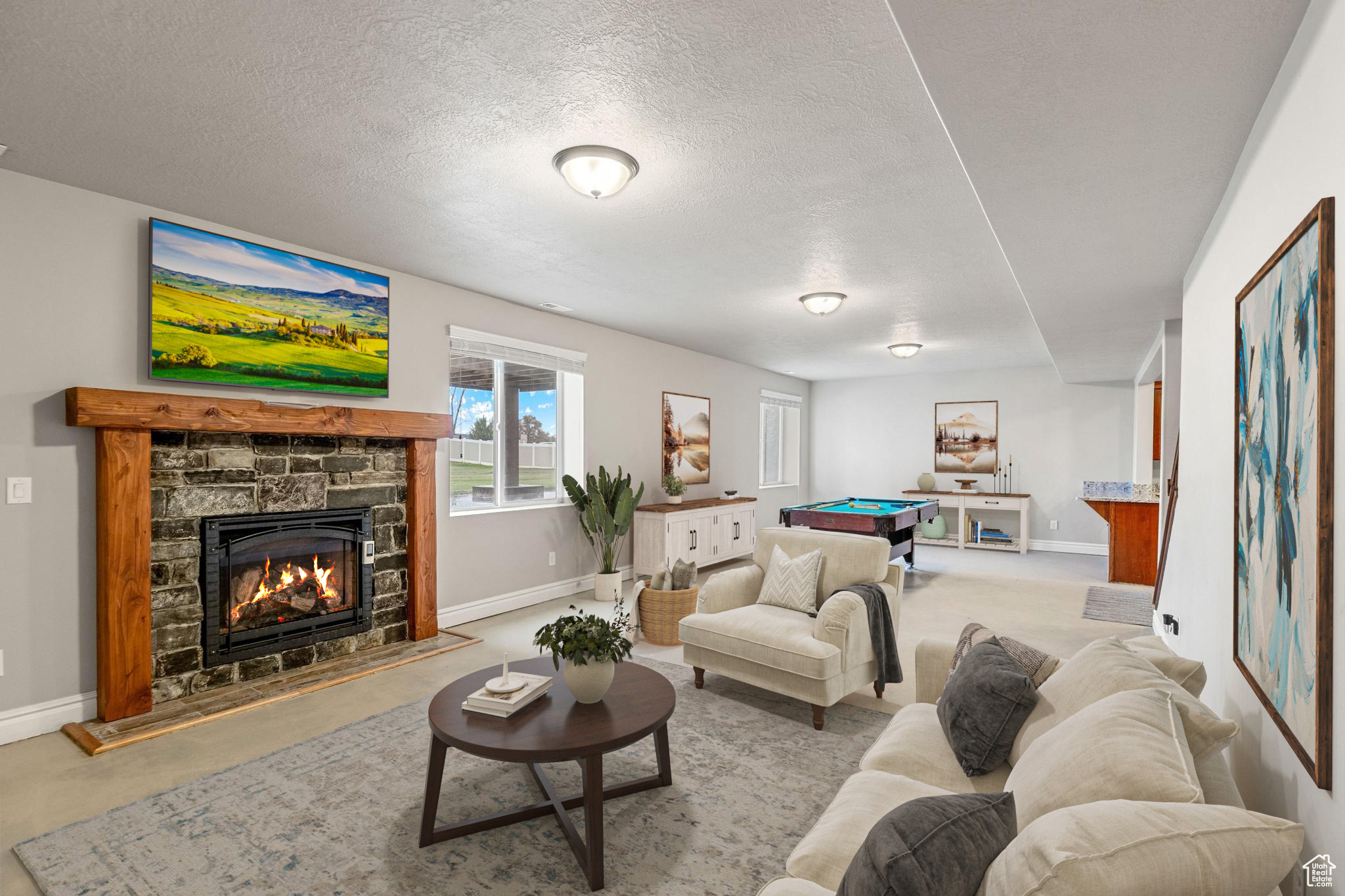 ELBOW ROOM EST 8 - Residential