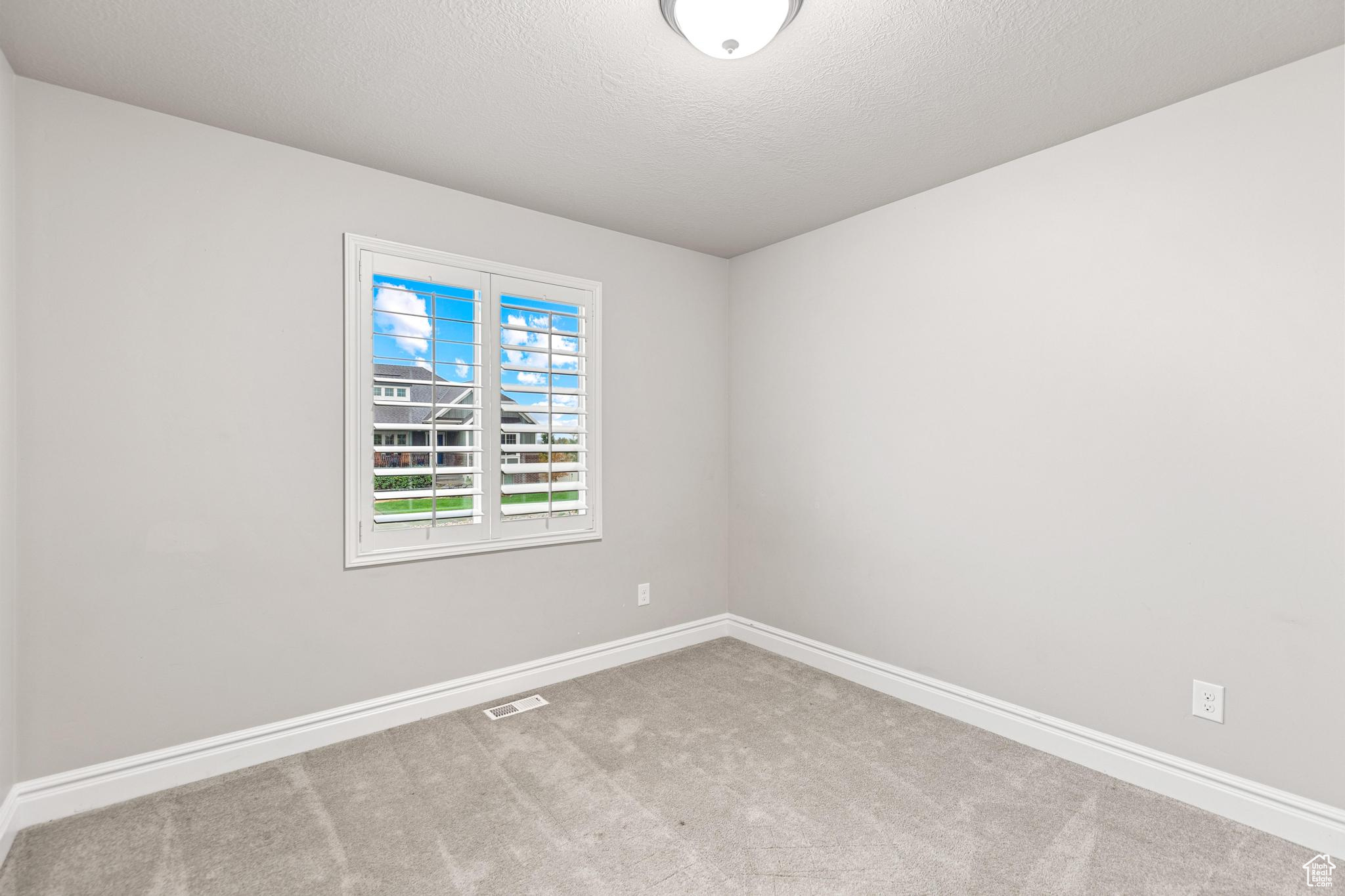 ELBOW ROOM EST 8 - Residential