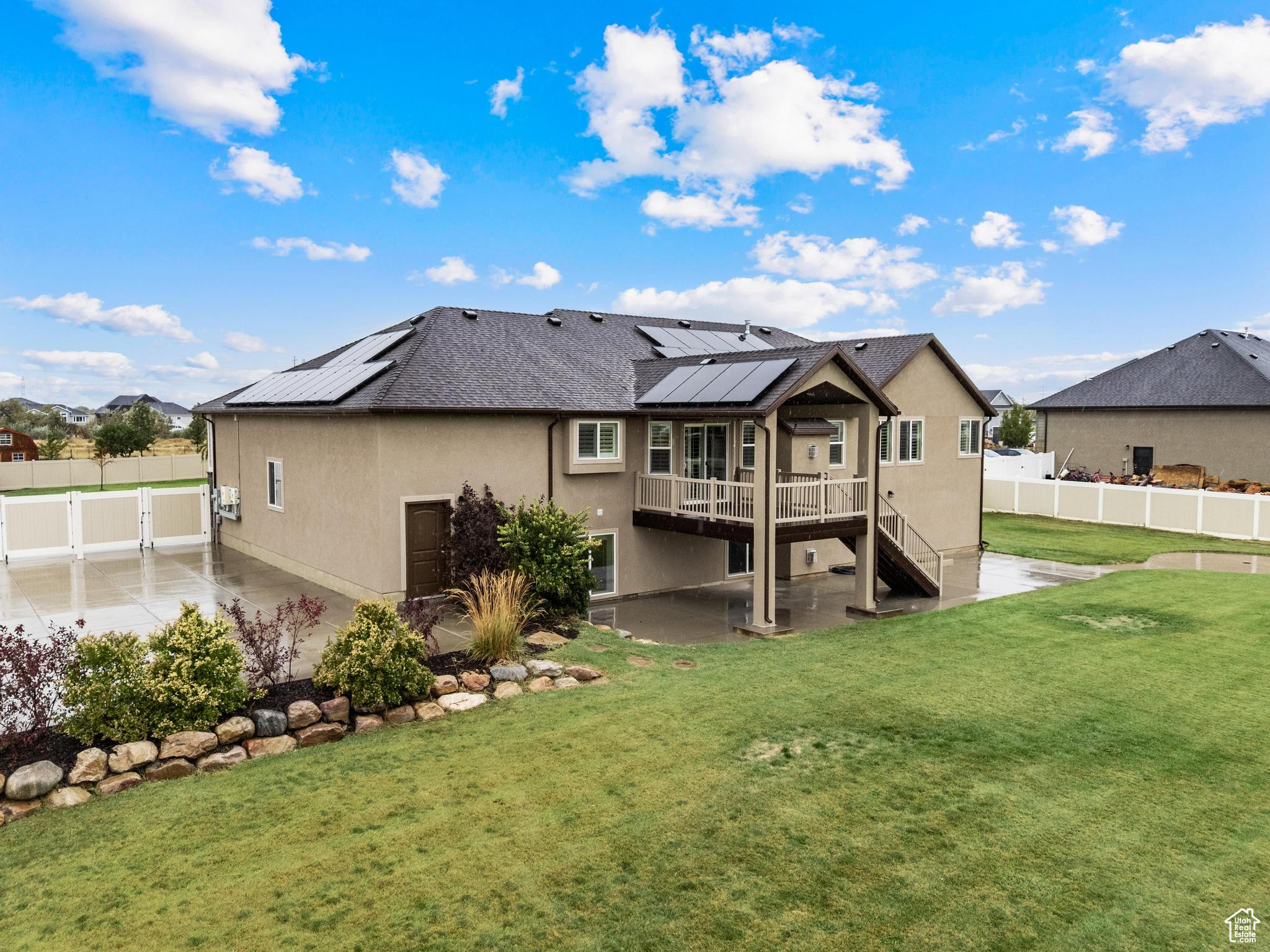 ELBOW ROOM EST 8 - Residential