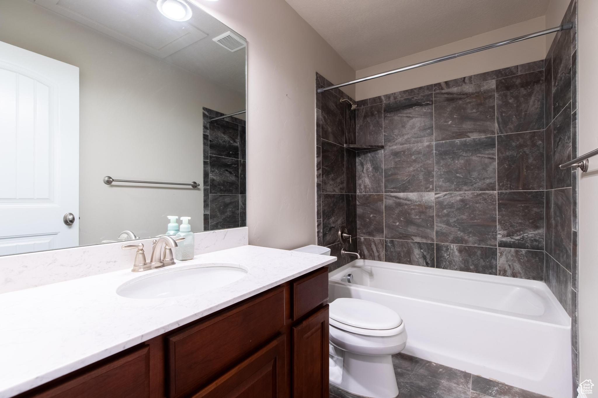 ELBOW ROOM EST 8 - Residential