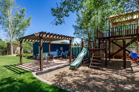 Tiny photo for 4366 N MEADOW LN, Oakley, UT 84055 (MLS # 2166324)