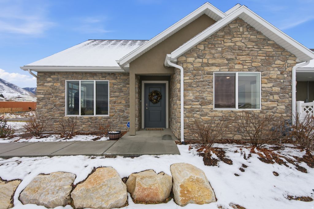 Photo of 237 E 960 N #D, Tooele, UT 84074 (MLS # 2129847)