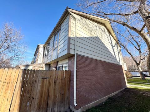 Tiny photo for 6048 S 2075 E, Holladay, UT 84121 (MLS # 2126783)