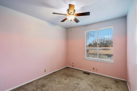 Tiny photo for 6048 S 2075 E, Holladay, UT 84121 (MLS # 2126783)