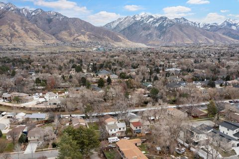 Tiny photo for 6048 S 2075 E, Holladay, UT 84121 (MLS # 2126783)
