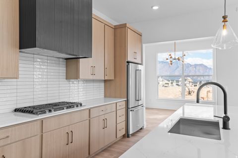 Tiny photo for 4348 N BRAIKEN DR #109, Lehi, UT 84048 (MLS # 2140767)