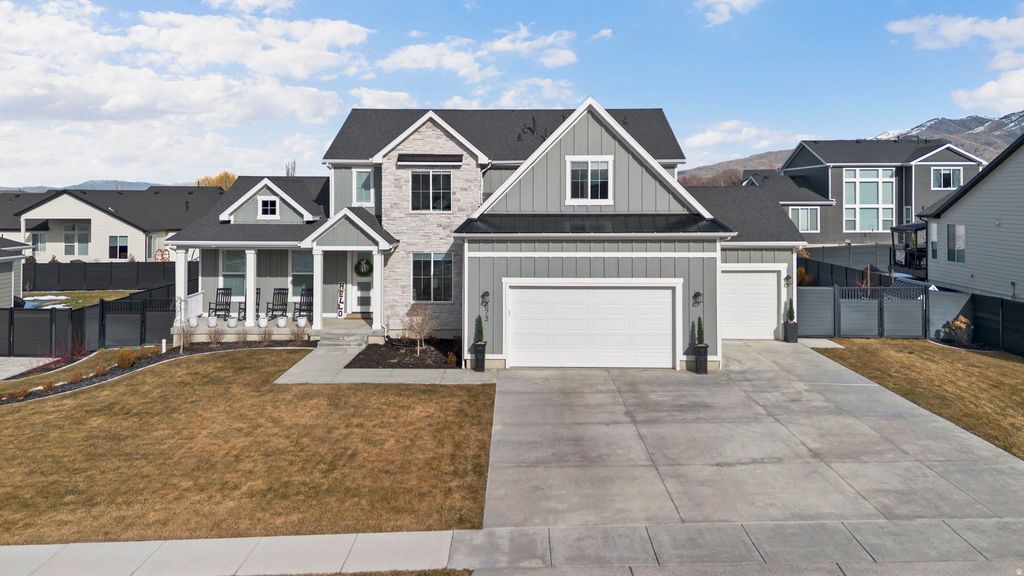 Photo of 673 E 2000 N, North Logan, UT 84341 (MLS # 2135053)