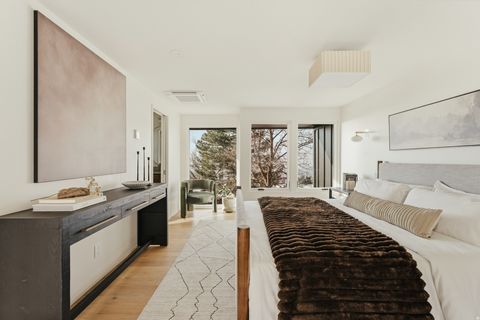 Tiny photo for 3459 S CRESTWOOD DR E, Salt Lake City, UT 84109 (MLS # 2140649)