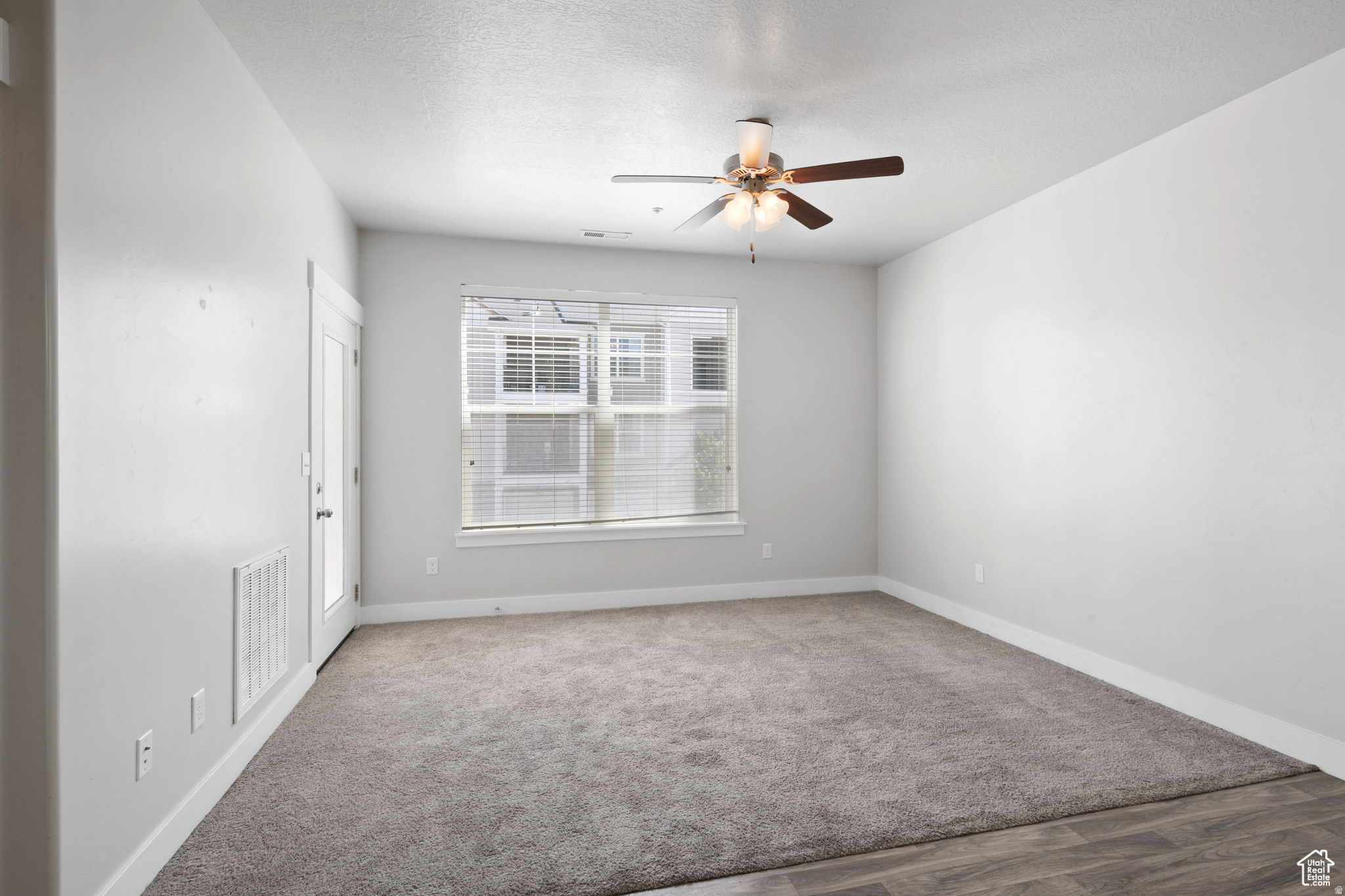 PRESERVE WATERS EDGE - Residential