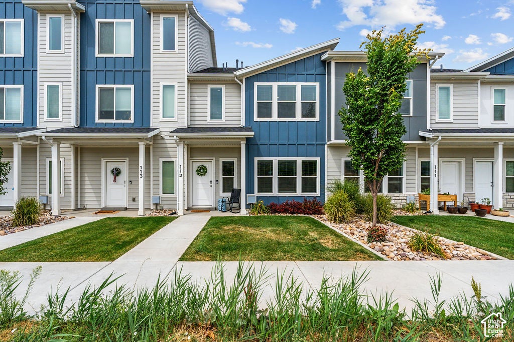 Photo of 1754 N 300 E #112, North Ogden, UT 84414 (MLS # 2193097)