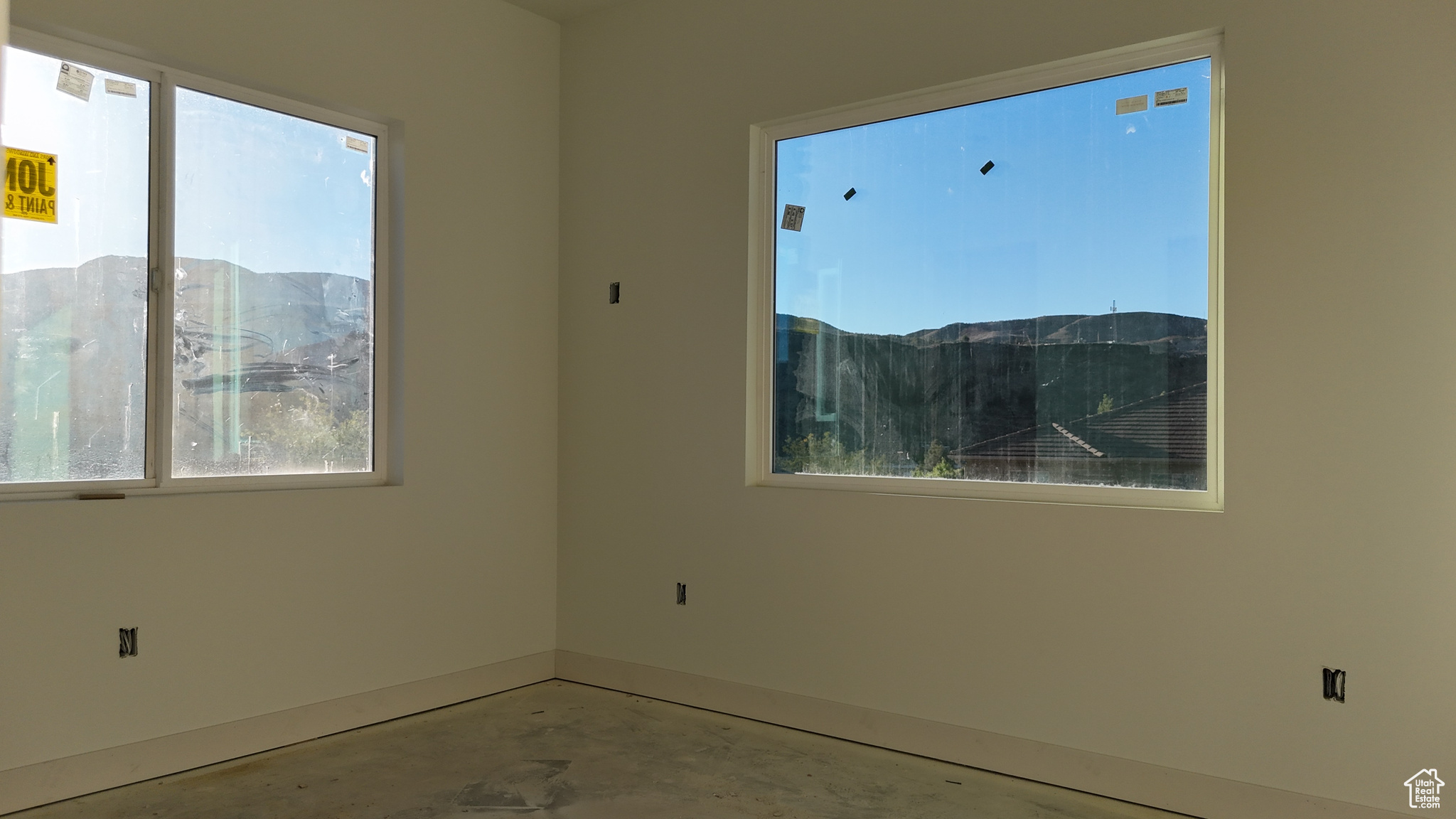 FALCON RIDGE - Residential