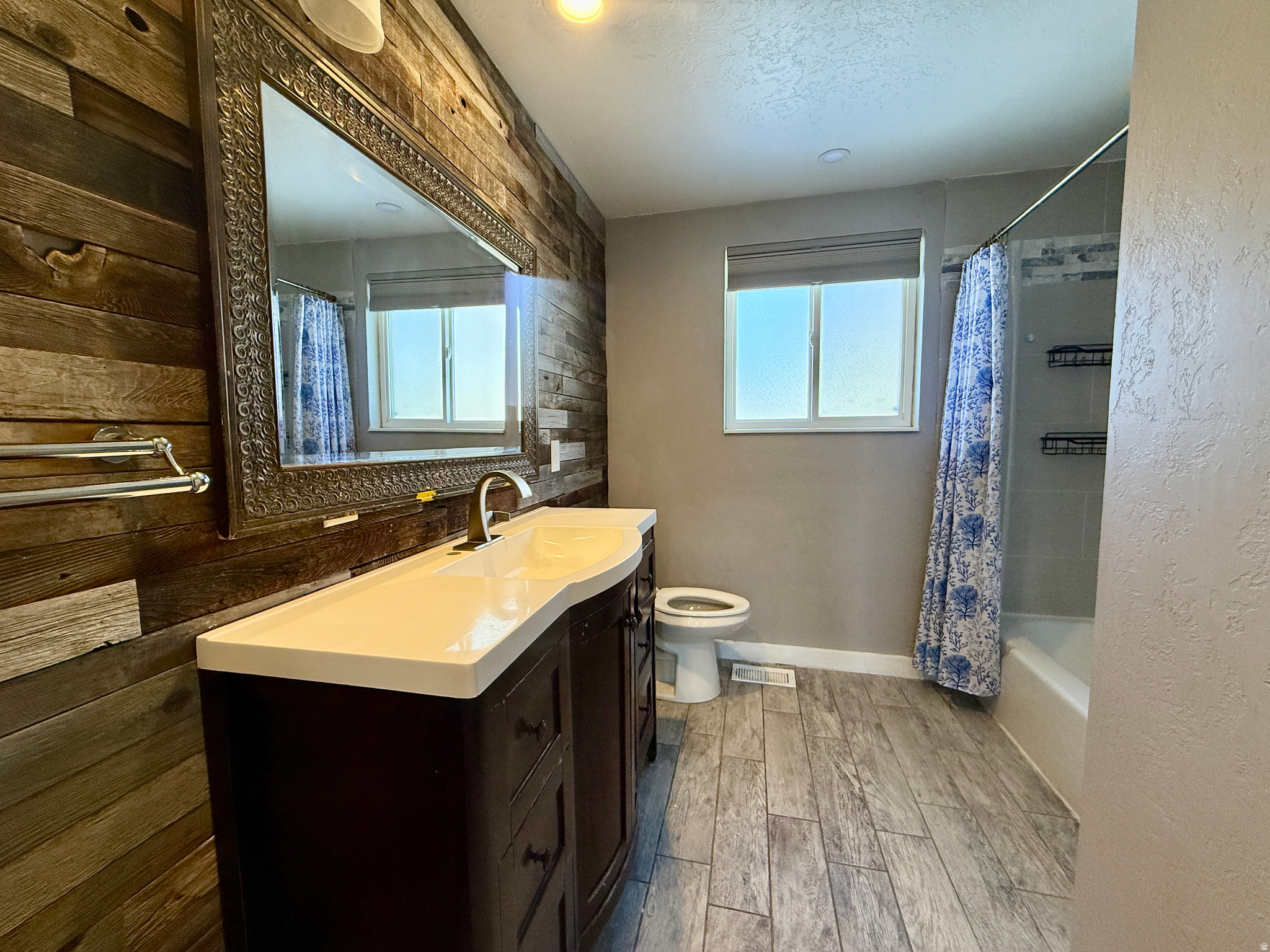 GREENFIELD VILLAGE PLAT G - Residential