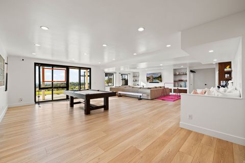 Tiny photo for 348 E HIDDEN LAKE DR, Bountiful, UT 84010 (MLS # 2125370)