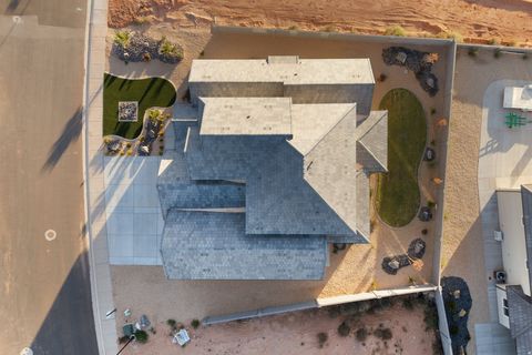 Tiny photo for 2022 S BLOSSOM WAY, Hurricane, UT 84737 (MLS # 2127585)