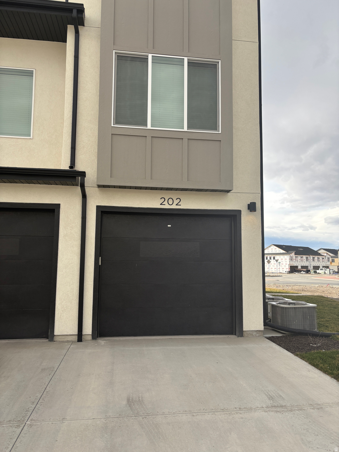 RIDGELINE PARK - Residential