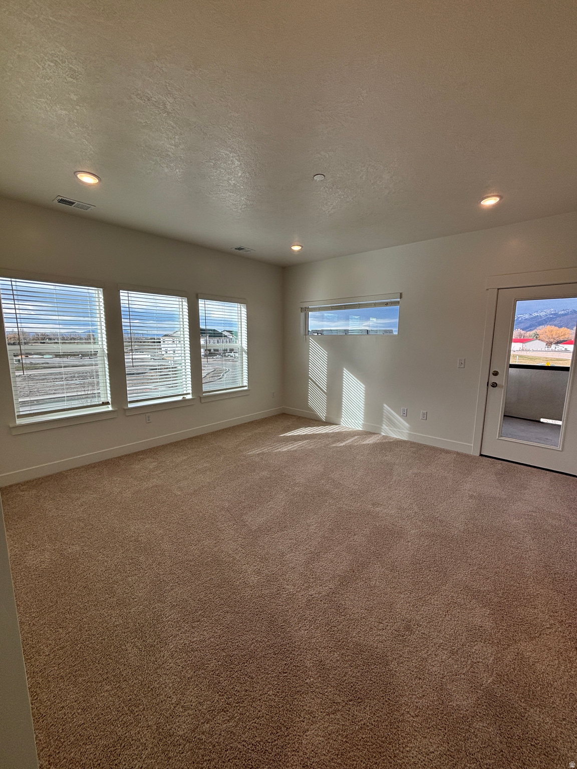 RIDGELINE PARK - Residential