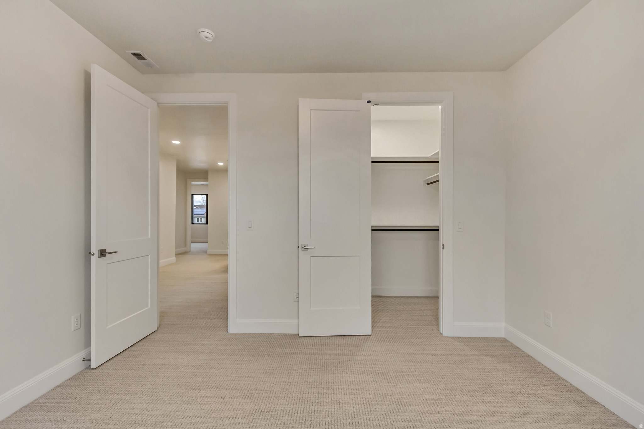 HULLINGER ESTATES - Residential