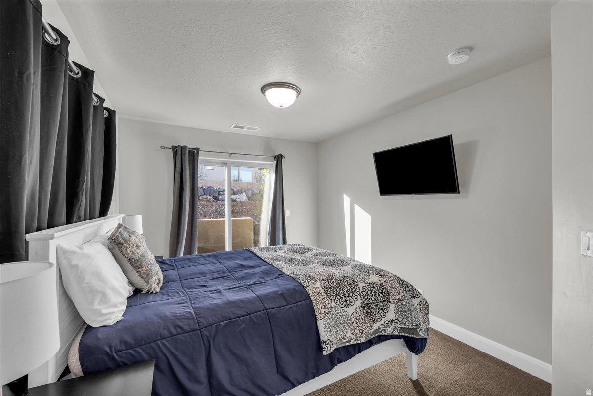 ESCAPES AT THE LEDGES PH 5 - Residential