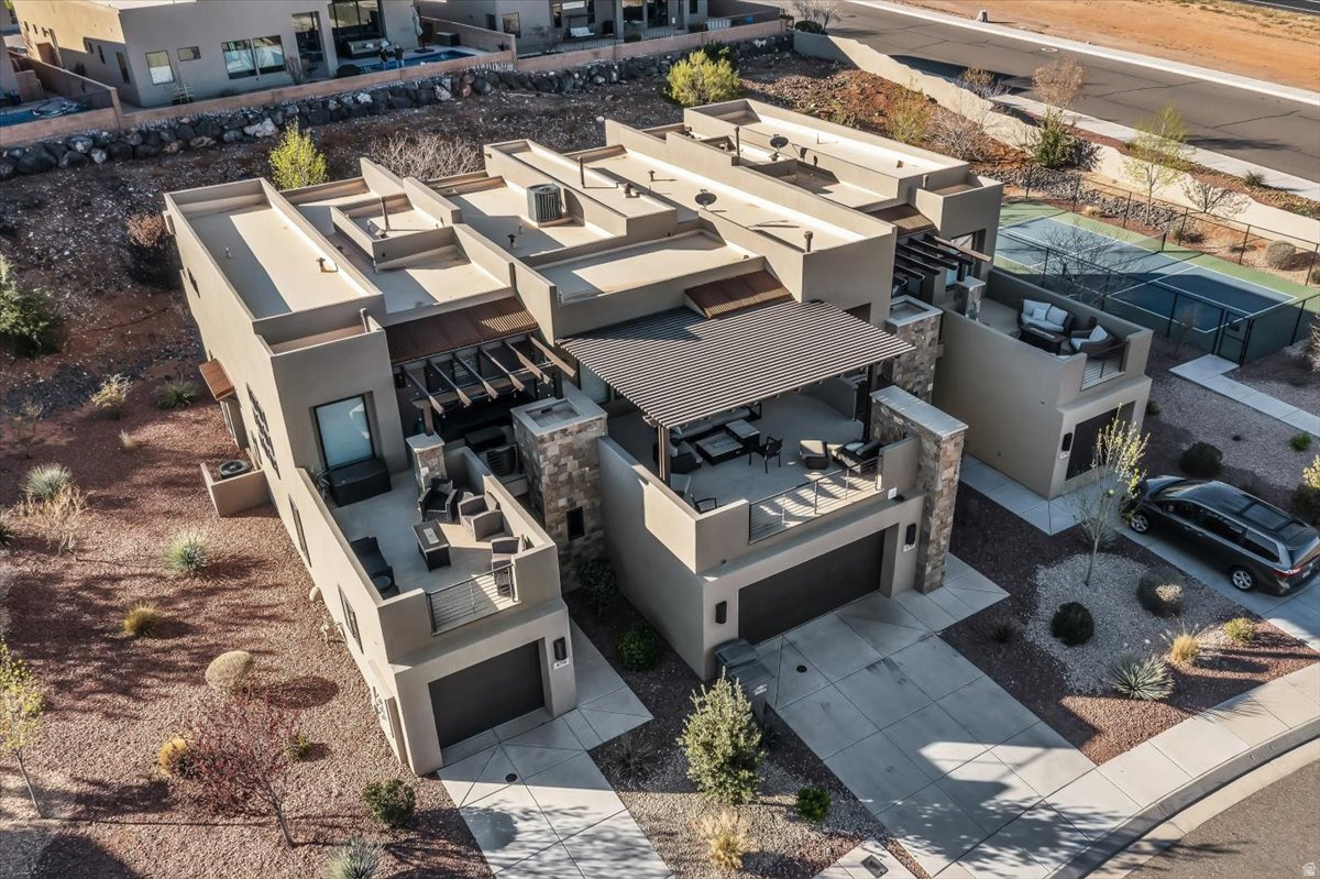 ESCAPES AT THE LEDGES PH 5 - Residential