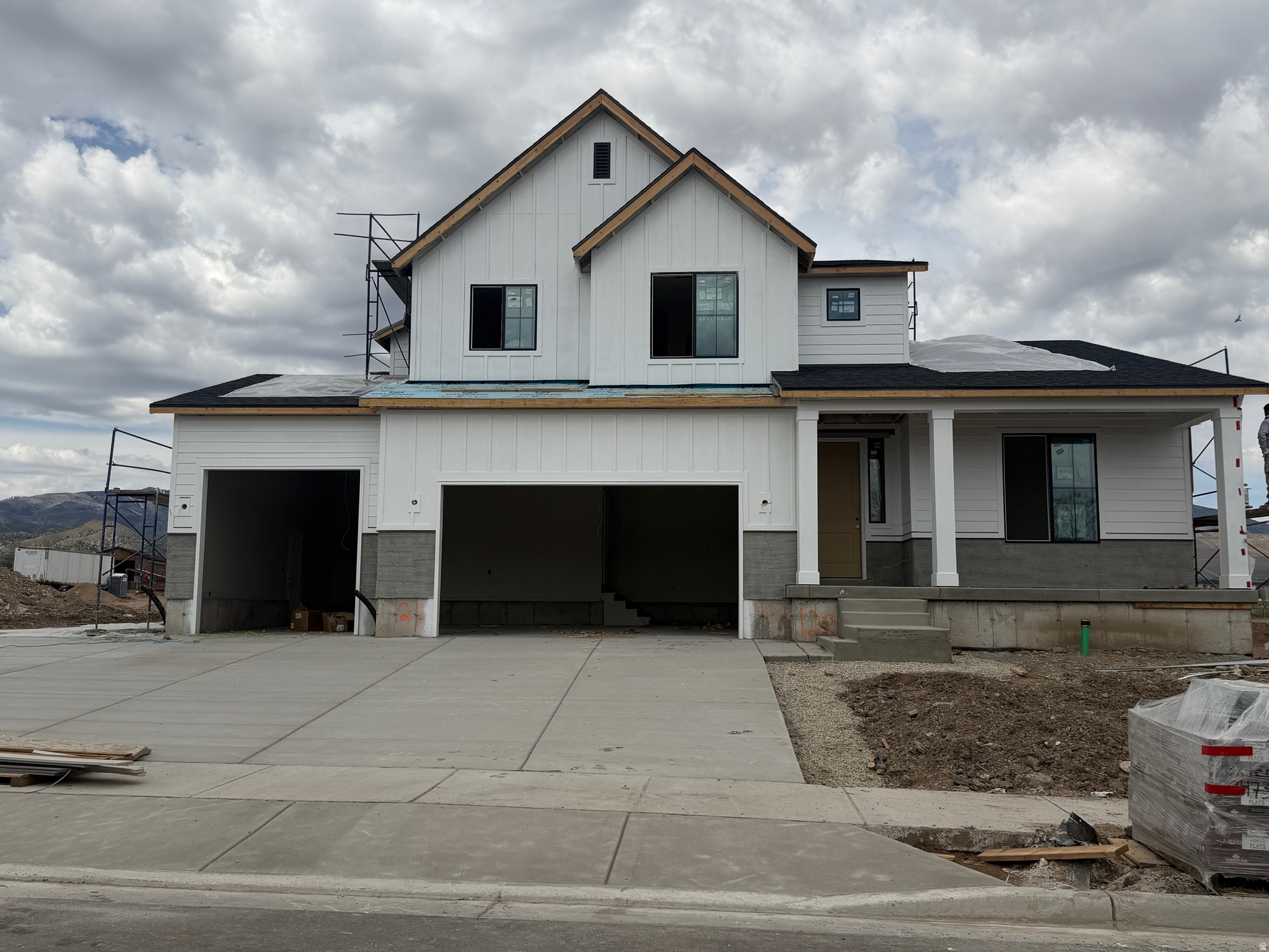 MARDAM RANCH - Residential